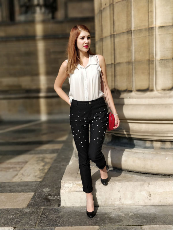 tenue pantalon perles 600x800 - Des perles partout !