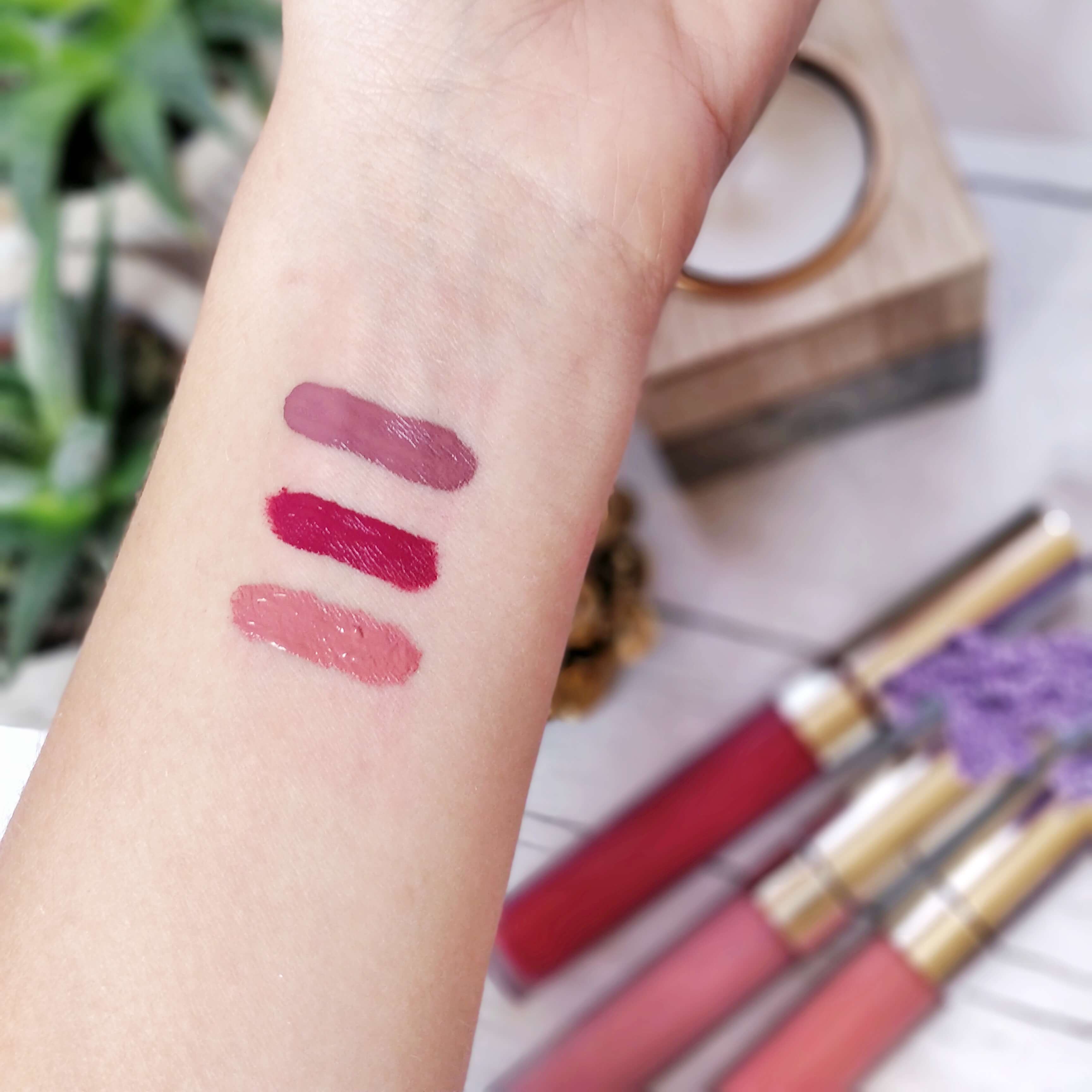 rouge à lèvres liquide matte colourpop swatch - Je teste une quarantaine de rouges à lèvres liquides !