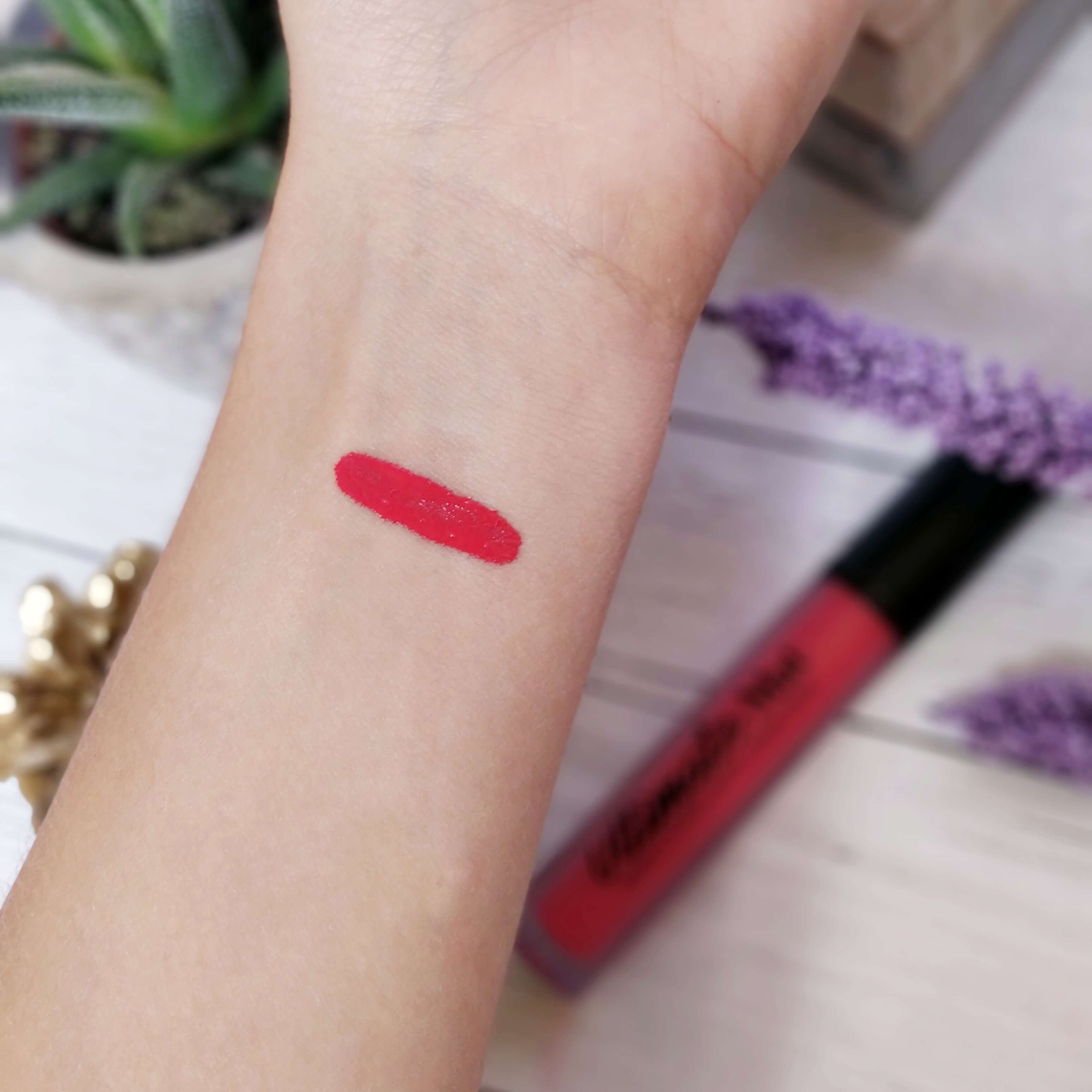 rouge à lèvres liquide matte nocibé swatch - Je teste une quarantaine de rouges à lèvres liquides !