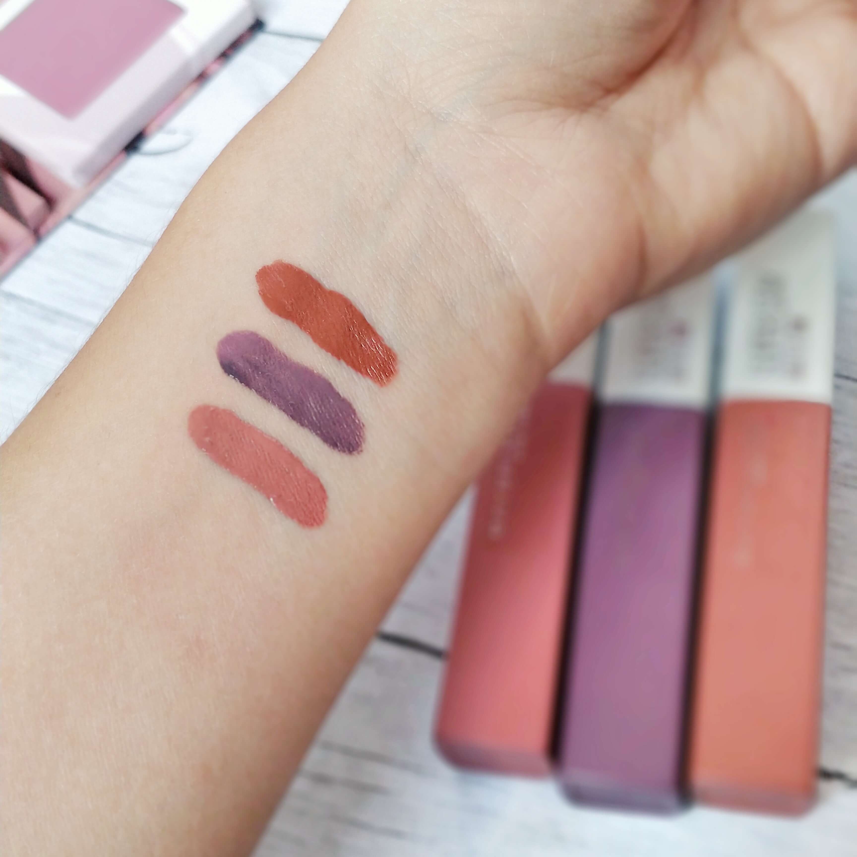 rouge à lèvres superstay matte ink maybelline swatch - Je teste une quarantaine de rouges à lèvres liquides !