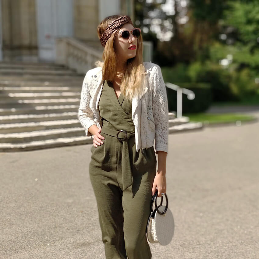 tenue blog outfit combinaison kaki - Profiter de l'été indien