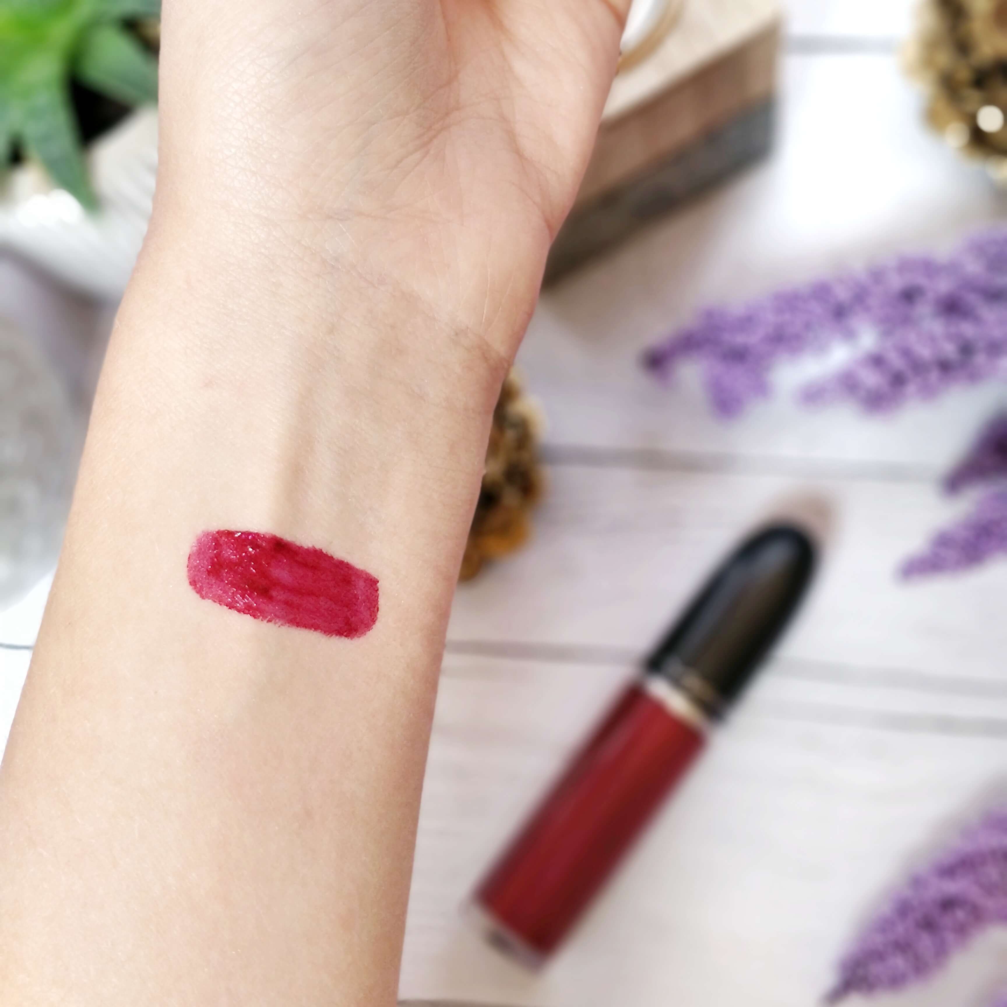 rouge à lèvres retro matte metallic mac swatch - Je teste une quarantaine de rouges à lèvres liquides !